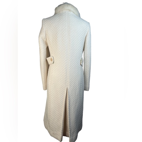 Moda International Off White coat faux fur collar, colorful floral lining - Picture 3 of 15